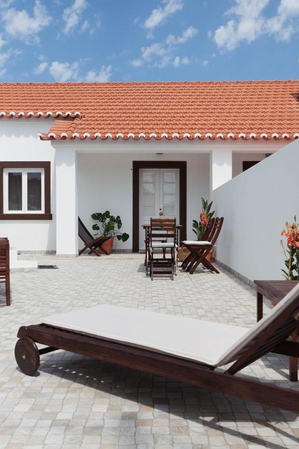 Azenhas Do Mar Roadside House Villa Colares Eksteriør billede